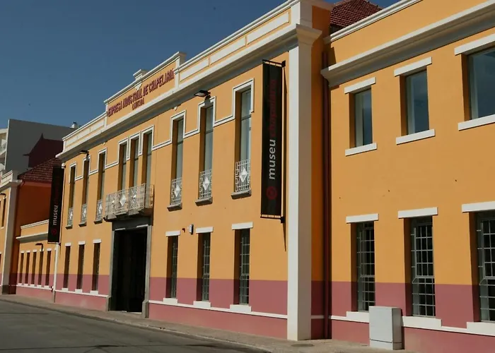 Praca Al